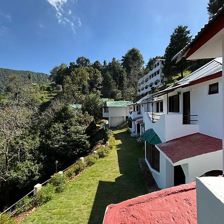 Kumaon Roop Resort Near Kainchi Dham ナイニタール エクステリア 写真